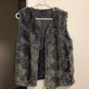 Top shop faux fur vest